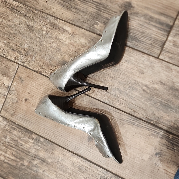 Vintage Michael Antonio Heels - Picture 7 of 13